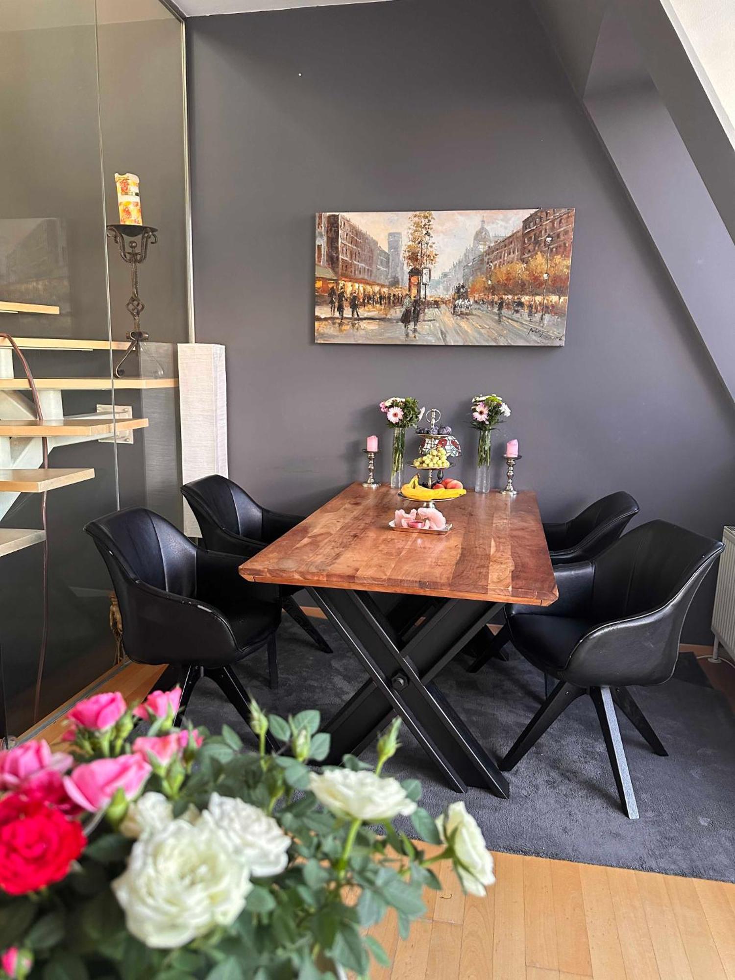 Apartament City-penthouse Mit 4 Terassen Und Whirlpool *